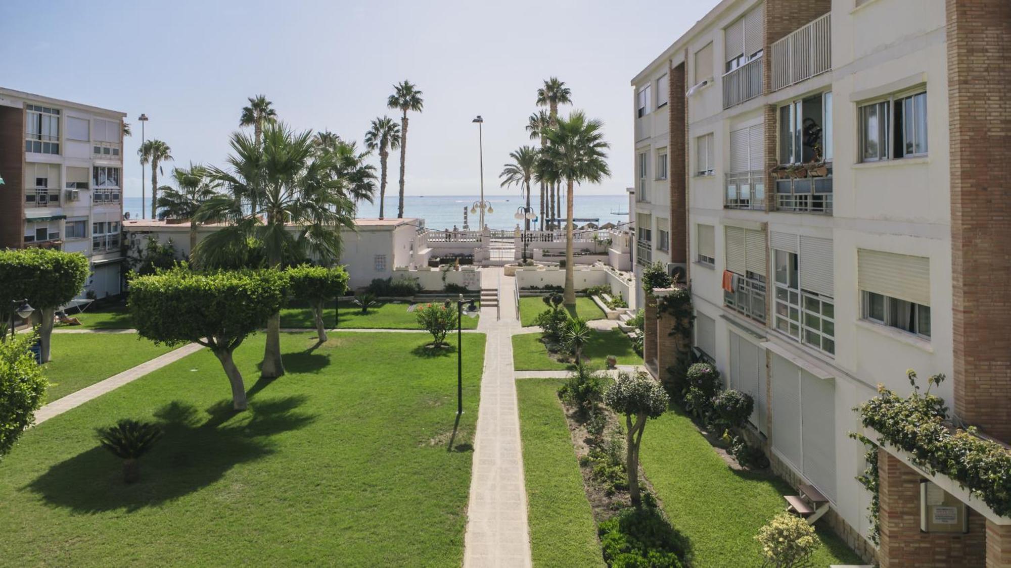 White Summer In Appartement Benalmádena